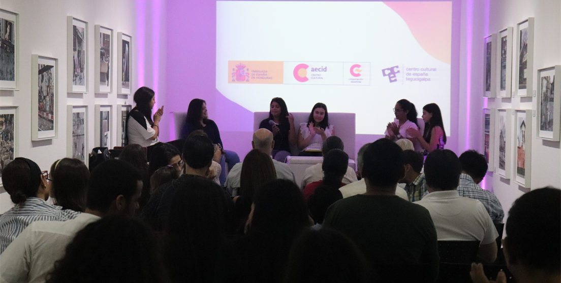 Más Allá de la Ciencia/A hombro de gigantes